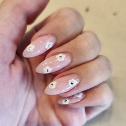 Apus Nails & Lashes