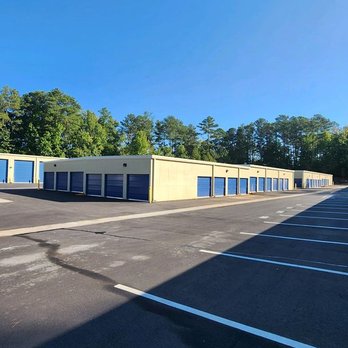 Extra Space Storage - Exterior Units - Self Storage Near Me - Buford, Georgia