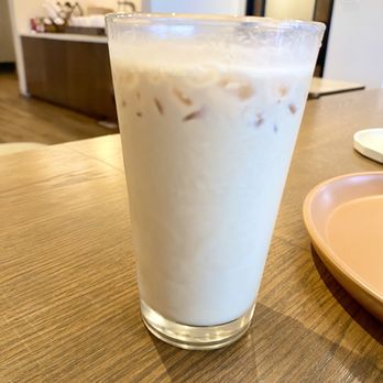 Sunday Press | Garden Oaks - Sunday Shakerato - Coffee & Tea Near Me - Houston, Texas