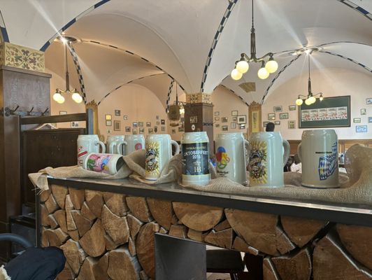Hofbräukeller by null