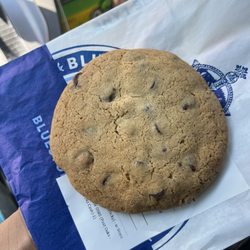 Chocolate Chip Sea Salt Cookie (Don't see any "Salt")