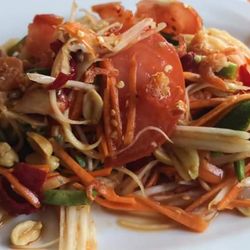 Wannapa's Thai Restaurant - Papayasalat (SomTam) mit getrockneten Krabben