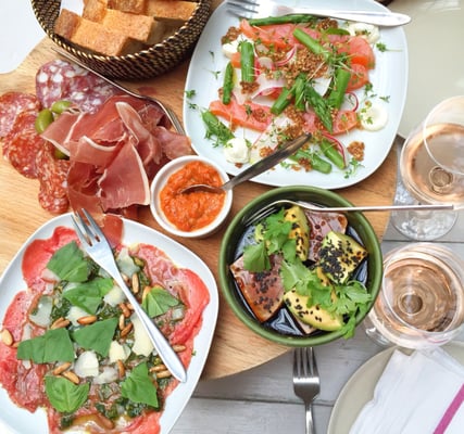 PS Bar & Grill by null