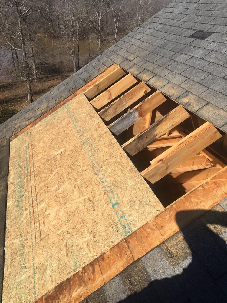 Slide of Rocco’s Roofing