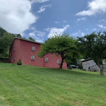 Old Orchard Creek Farm - Fruits & Veggies Near Me - Lansing, North Carolina