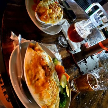 Fibbar MaGees - Shepherd's Pie - Irish Pub Near Me - Sunnyvale, California