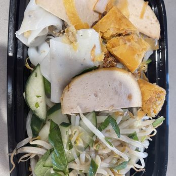 Ba Le Dorchester - Vietnamese Near Me - Boston, Massachusetts