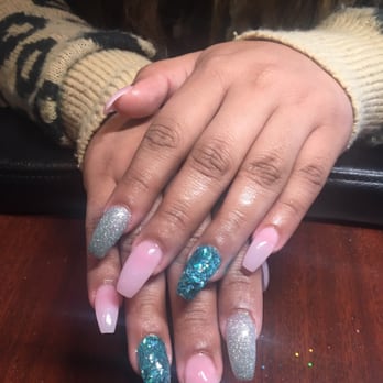 Yvonne's Nails - Beautiful turquoise glitter - Nail Salons Near Me - Fremont, California Yvonne's Nails - Beautiful turquoise glitter - Nail Salons Near Me - Fremont, California