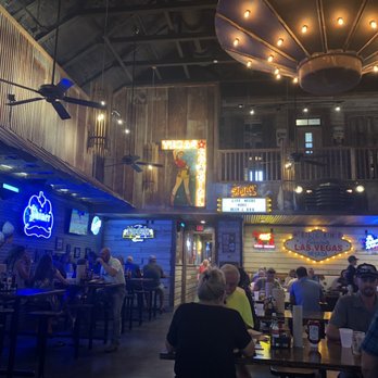 Hard Eight BBQ - Our view - Barbeque Near Me - Burleson, Texas