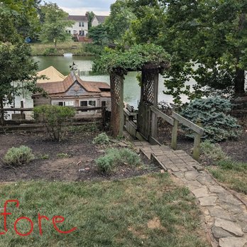 scioto green gardens landscaping - BEFORE: Ugly stepping stones, archway and fence - Lawn Services Near Me - Dublin, Ohio scioto green gardens landscaping - BEFORE: Ugly stepping stones, archway and fence - Lawn Services Near Me - Dublin, Ohio