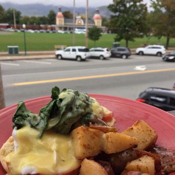 Stairway Cafe - Not too shabby view! - Sandwiches Near Me - North Conway, New Hampshire