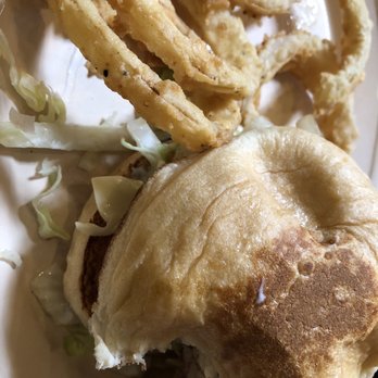 The Feed Mill - Swiss Cheeseburger with mushrooms & Onion Rings - Barbeque Near Me - Gatesville, Texas The Feed Mill - Swiss Cheeseburger with mushrooms & Onion Rings - Barbeque Near Me - Gatesville, Texas