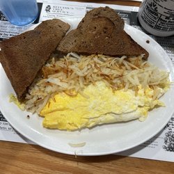 Clippers Cafe - Eggs, Hash browns, and Rye toast