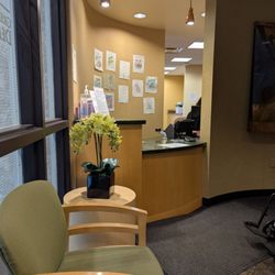 Thomas Dental Group - Waiting room