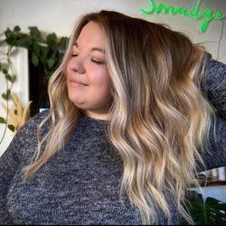 Smudge Salon - blonde balayage by Shelby (@smudged.by.shelby on Instagram)