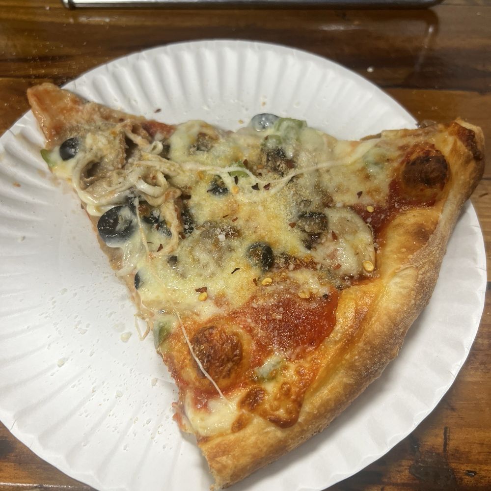 Fratelli's Pizza - Slice of "16" The Works - Salad Near Me - Myrtle Beach, South Carolina
