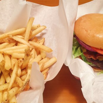 Maple and Motor - Cheeseburger with bacon, fries - Burgers Near Me - Dallas, Texas
