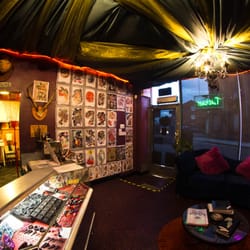 Hellcats Tattoo Parlour