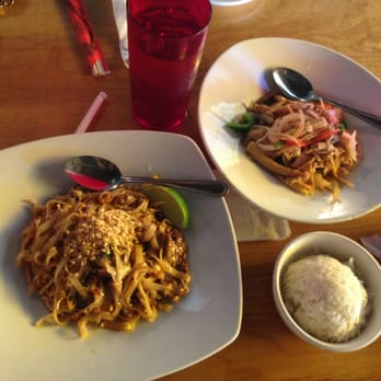 Jasmine Thai Restaurant - Beef Pad thai & Chicken Pad Kee Mow - Thai Near Me - Destin, Florida Jasmine Thai Restaurant - Beef Pad thai & Chicken Pad Kee Mow - Thai Near Me - Destin, Florida