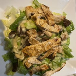 Large Caesar Salad with Grilled Chicken