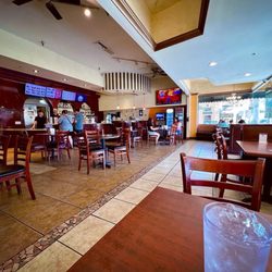 Seasoning Alley - Monrovia - The vibes!