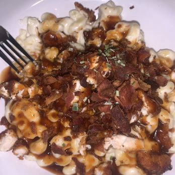 Jefferson's - Honey bbq loaded Mac - Chicken Wings Near Me - Lenexa, Kansas