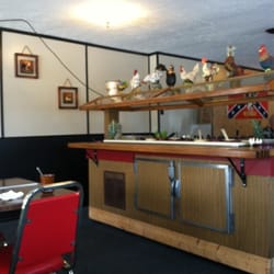 Edna's Cafe - Salad bar!