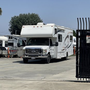 Budget RV Rentals - BudgetRV - RV Rental Near Me - Pomona, California Budget RV Rentals - BudgetRV - RV Rental Near Me - Pomona, California