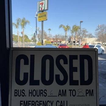 Windfall Donuts & Sandwiches - Hours of January 2025 - Donuts Near Me - Fresno, California Windfall Donuts & Sandwiches - Hours of January 2025 - Donuts Near Me - Fresno, California