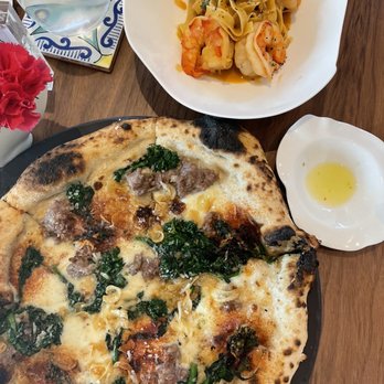 Casa Don Alfonso - Broccolini pizza and shrimp pasta - Pasta Shops Near Me - St Louis, Missouri