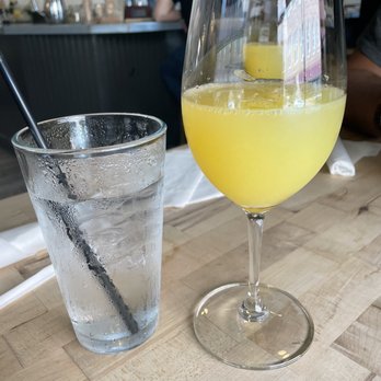Curious Kitchen and Bar - Mimosas - Cocktail Bars Near Me - Senoia, Georgia