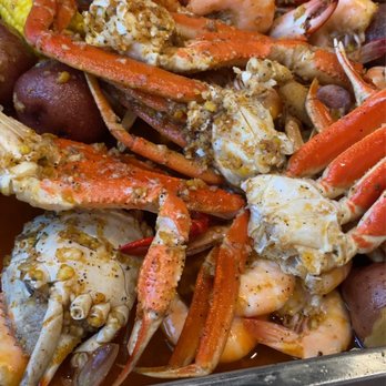 CRAZY CRAB - Unlimited snow crab legs, blue crabs and headless shrimps. - Seafood Near Me - Glen Burnie, Maryland CRAZY CRAB - Unlimited snow crab legs, blue crabs and headless shrimps. - Seafood Near Me - Glen Burnie, Maryland