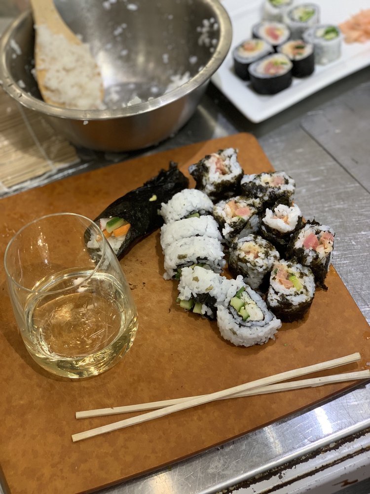 SUR LA TABLE 48 Photos & 25 Reviews 4421 Six Forks Rd, Raleigh