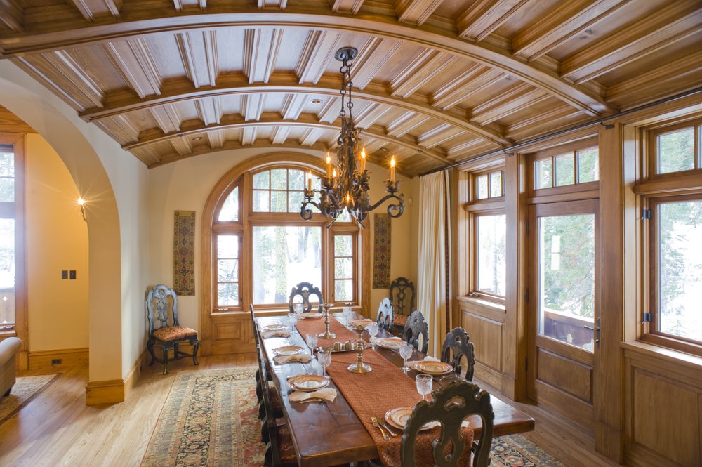 CASTLE PEAK PAINTING - Updated August 2024 - 11 Photos - Truckee