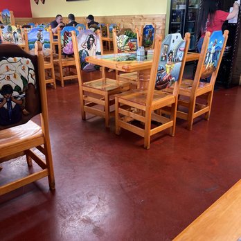 El Amigo Feliz - Indoor decor - Mexican Near Me - Hazen, Arkansas