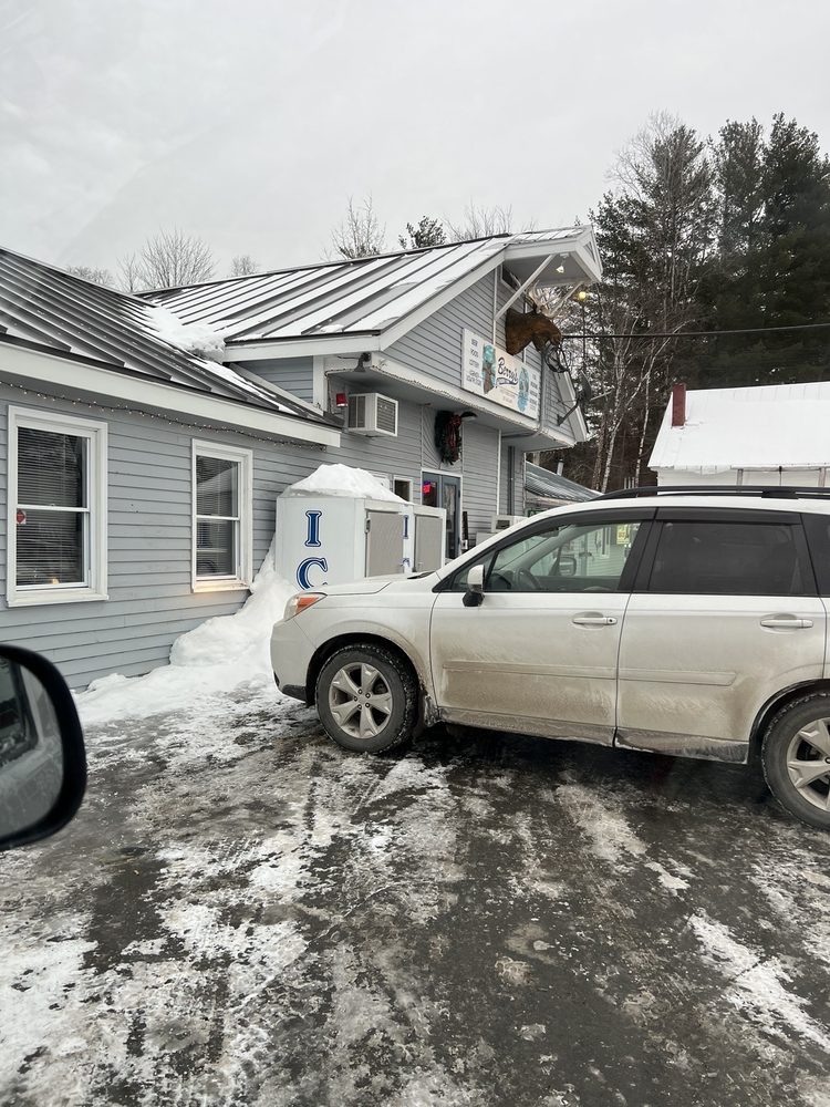 BERRY’S GENERAL STORE Updated September 2024 RR 201, West Forks