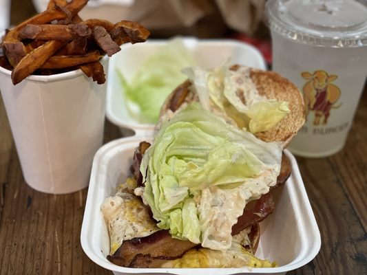 Farm Burger Grant Park by null