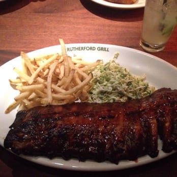 Rutherford Grill - American Near Me - Rutherford, California