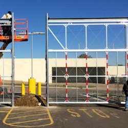 T-Bar Fence & Tennis Courts