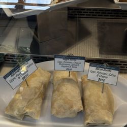 Latitude - Vegetarian burrito