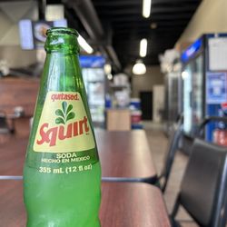 Tortilleria La Fuente - Glass bottle squirt