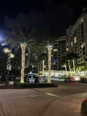 The Ritz-Carlton Bal Harbour, Miami by null