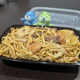 Combination Lo Mein