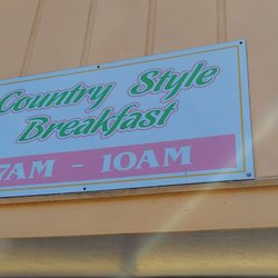Pine City Bakery and Deli - Great place for breakfast and lunch. Featuring seafood gumbo on Fridays!!!