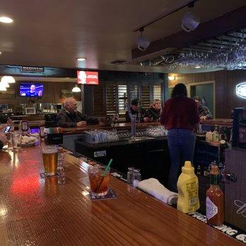 Dolan's Den - Wraparound bar. - American Near Me - Santa Rosa, California Dolan's Den - Wraparound bar. - American Near Me - Santa Rosa, California