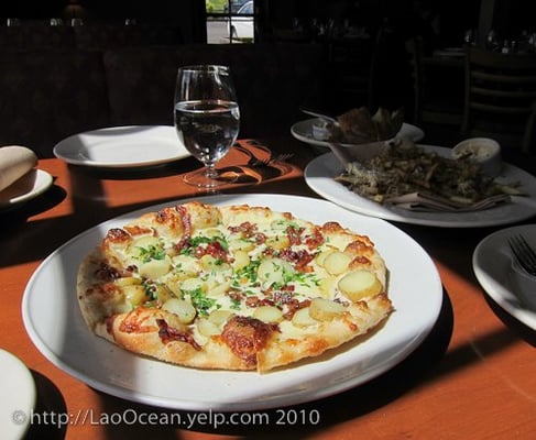 The Dundee Bistro by null