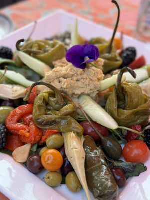 V-SPOT FOOD VEGAN RESTAURANT by null