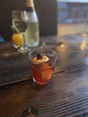 Brasserie Saint James by null