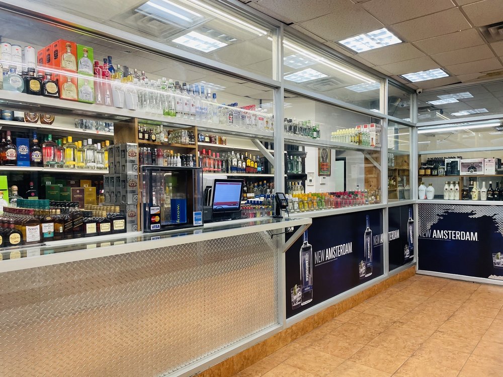 WAREHOUSE LIQUORS Updated September 2024 17 Photos 14815 Liberty