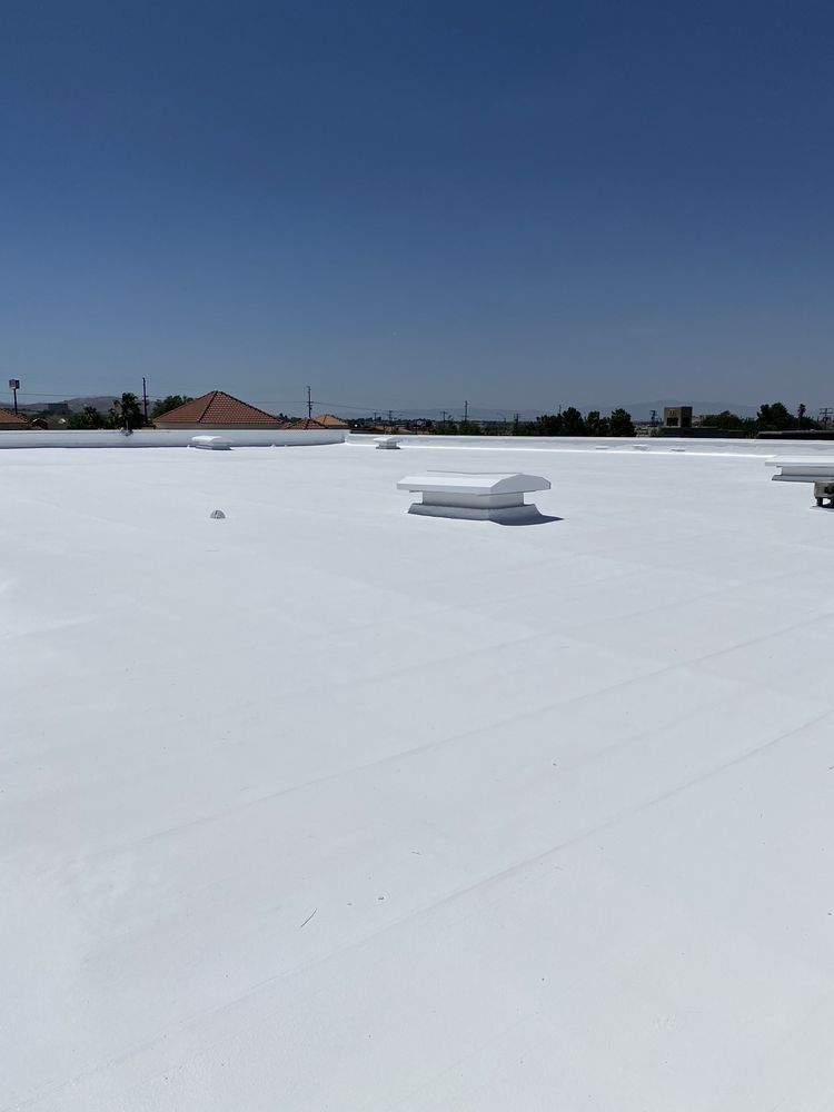 Slide of HighPoint Roofing